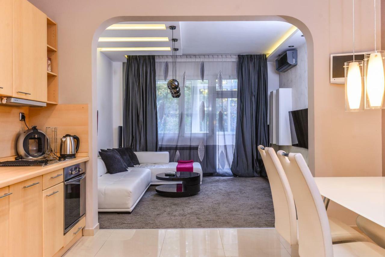 Extravaganzzo - Super Central One Bedroom Modern Apartment By Flat Mаnager Sofia Exteriör bild